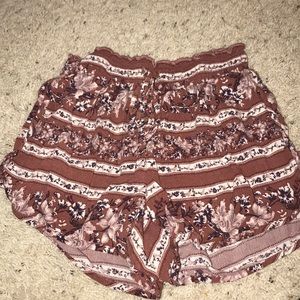 American Eagle floral shorts